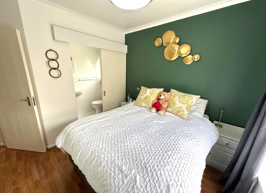 3 Bedroom Property for Sale in Royal Ascot Western Cape